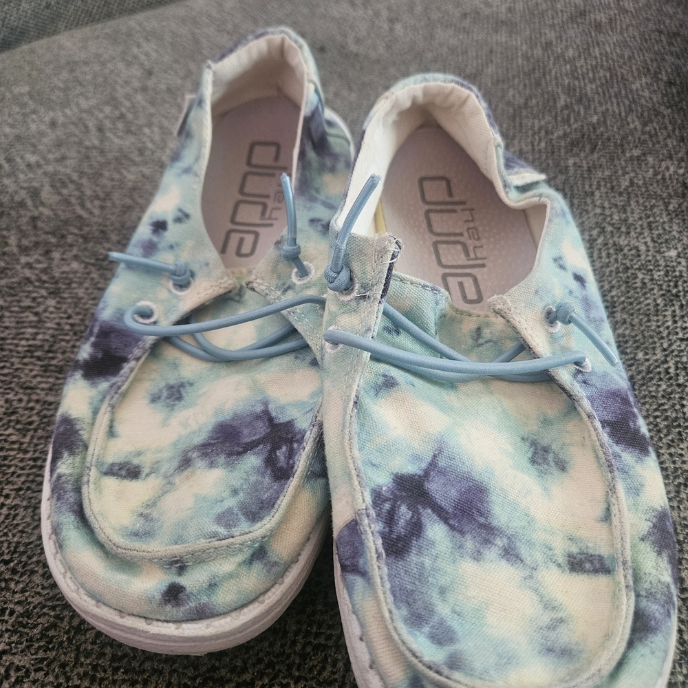 Hey Dude Kids' Blue Tie-Dye Shoes